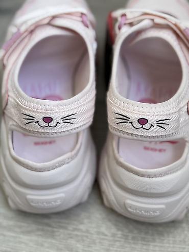 nike react: Кроссовки-сандалии коллаборация Li-Ning x Disney (котёнок Мари) — 3