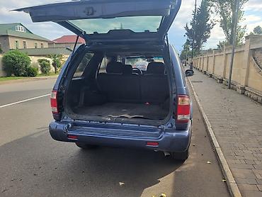 Nissan: Nissan Pathfinder: 3.5 l | 2000 il Ofrouder/SUV — 12