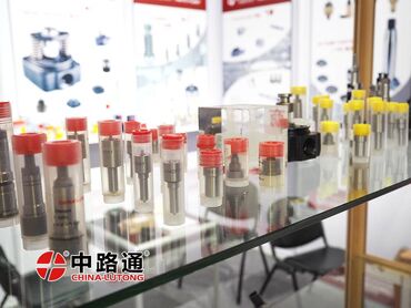 Автозапчасти: Automotive nozzles DSLA150P1559 (5SF) Whats--App