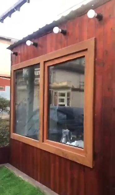 konteyner satilir: Satılır – Çoxməqsədli Butka/Kiosk Ölçüləri: 2.10 m × 1.80 m × 1.90 m — 1