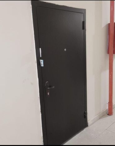 Demir qapi 150 azn olcusu 90x2.05 unvan xirdalan*simuzer