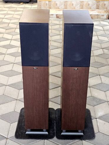 Zvučnici i stereo sistemi: Chario Syntar 530 Kao novo, Italijanski High End. Bas vufer se — 4