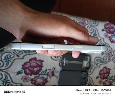 iphone 12 azerbaycanda qiymeti: IPhone 17 Pro, 256 GB, Gümüşü, Zəmanət — 3