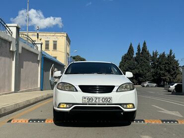 Daewoo: Daewoo Gentra: 1.5 l | 2014 il Sedan — 9