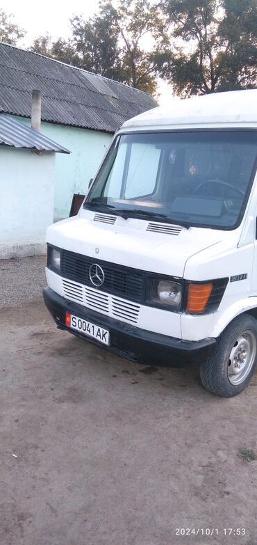 Mercedes-Benz: Mercedes-Benz : 1987 г., 2.4 л, Механика, Дизель, Бус