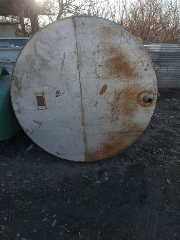 Баки: Бак — 6