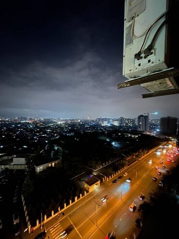 Uzunmüddətli kirayə mənzillər: 8 Noyabr metrosu Rahatin yanınında mənzil kirayə verilir. Mərtəbə — 4
