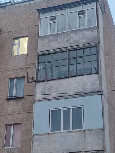 коммерческая помещения: 1 бөлмө, 40 кв. м, 105-серия, 4 кабат, Евроремонт