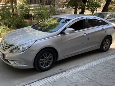 Hyundai: Hyundai Sonata: 2014 г., 2 л, Типтроник, Газ, Седан