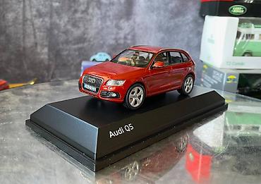 Avtomobil modelləri: Коллекционная модель AUDI Q5 MJ facelift volcano red 2013 Dealer — 13