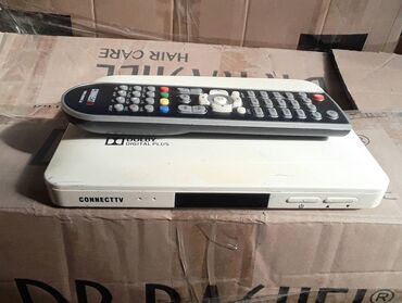 TV tünerlər və resiverlər: Connect tüneri satılır.İşlək.
Продаётся тюнер коннект.Рабочий
