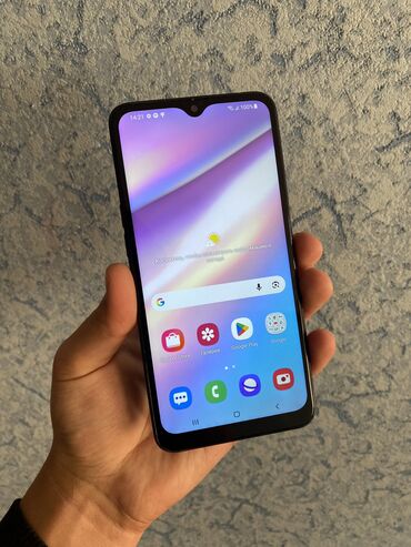 старые телефон: Samsung Galaxy A10s, Колдонулган, 32 ГБ, түсү - Кара, 1 SIM, 2 SIM