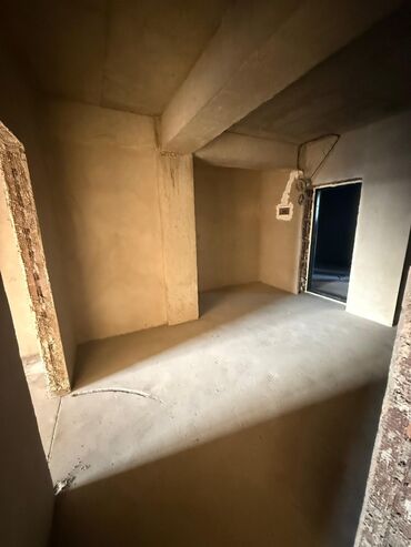 политех сдаётся квартира: 1 бөлмө, 42 кв. м, Элитка, 7 кабат, ПСО (өзү оңдоп түзөтүп бүтүү үчүн)