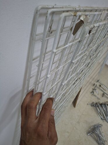 Vitrin üçün aksesuarlar: Salam.setka vitrinlər satılır. 5ədəd 90×180a. 4 ədəd 60×120ə. 3ədəd — 7