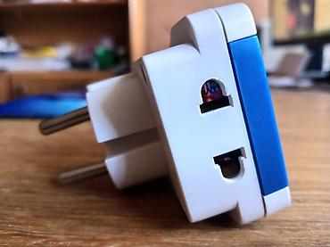 pdp limes: Ovaj putni adapter ("TUNA Travel adapter plug") omogućava — 2
