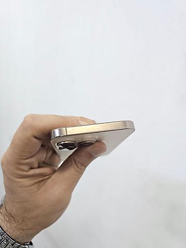i̇phone 15 dubay: IPhone 15 Pro, 256 GB, Natural Titanium, Face ID — 3