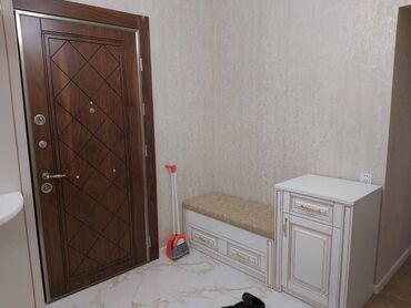 Uzunmüddətli kirayə mənzillər: 19/4+3_ otaq 1500 azn Metroparkin yani . Koc_ Eti Restanin Ustu — 16