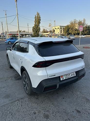 рассмотрим варианты: Changan : 2026 г., 1.5 л, Типтроник, Электромобиль, Кроссовер — 4