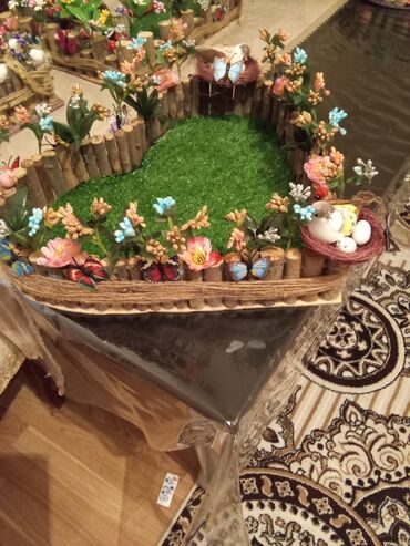 tut aragi satilir: Novruz xonçalari.40m,50m arasi qiymet