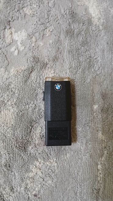 купить автобокс на крышу бу: Продаю оригинальный фонарик BMW