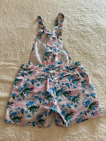 pull and bear sandale: Potpuno Terranova ocuvane tregerice, kratke, prolecne, letnje, naravno — 3