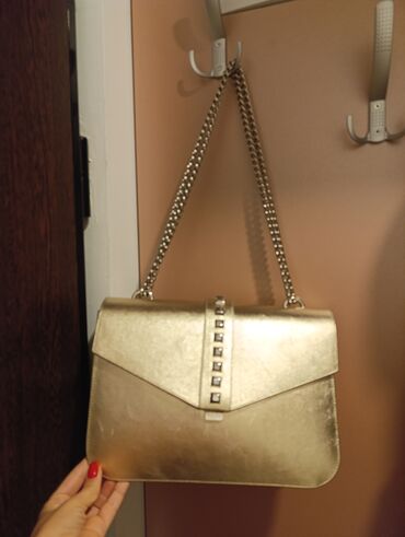 pantalone o: Shoulder bag, Mona, Material: Leather