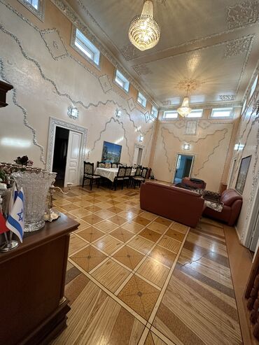 Həyət evləri və villaların satışı: 6 otaqlı, 700 kv. m, Kredit yoxdur, Orta təmir — 5