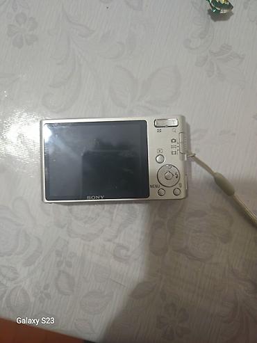 kamera mini: Sony rəqəmsal fotoaparat - Brend: Sony - Korpus rəngi: gümüşü - — 1