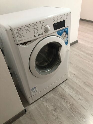 автоматка алмашам: Кир жуучу машина Indesit, Автомат, 6 кг чейин, Толук өлчөм