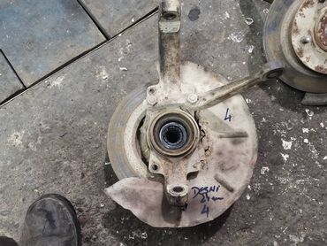 Auto delovi: Glavcina desnog prednjeg tocka Lada 2121,21213 Niva 24mm br.4 — 11