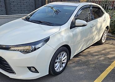 spark 2015: Toyota Corolla: 2017 г., 1.2 л, Автомат, Бензин, Седан — 2