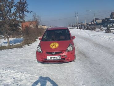 машине алам: Honda Fit: 2001 г., 1.3 л, Автомат, Бензин