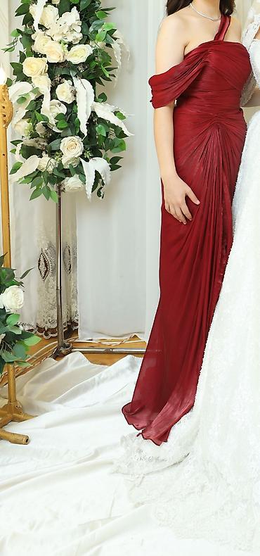 8 mart hediye: Ziyafət donu, Maksi — 1
