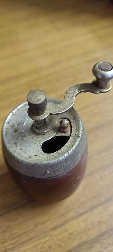 food processor: Ručni mlin za biber/začine – kompaktan, starinskog dizajna - — 2