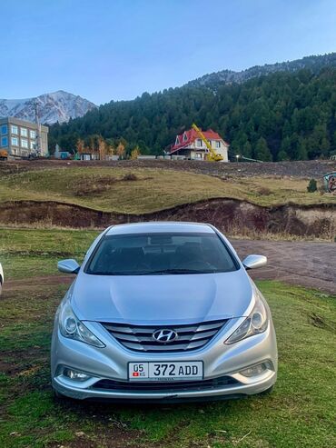 шины r14c: Hyundai Sonata: 2010 г., 2 л, Автомат, Бензин, Седан