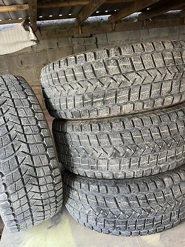 suv: Протектор 85/90% В хорошем состоянии Зимние шины для — 1