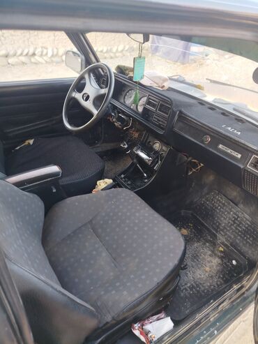 ВАЗ (ЛАДА): ВАЗ (ЛАДА) 2107: 2004 г., 1.5 л, Механика, Бензиновая, Седан — 4