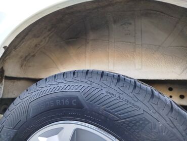 Ford: Ford Transit: 2.4 l | 2007 il 173000 km Van/Minivan — 22