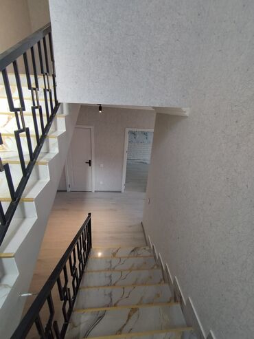 Həyət evləri və villaların satışı: Mehdiabad 4 otaqlı, 200 kv. m, Yeni təmirli — 6