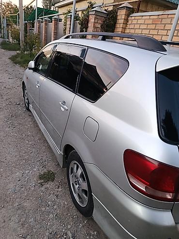 4: Toyota Ipsum: 2002 г., 2.4 л, Автомат, Бензин, Минивэн — 3