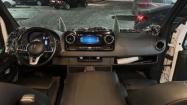 Легкий грузовой транспорт: Легкий грузовик, Mercedes-Benz, Стандарт — 7