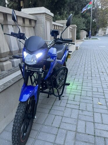 təkər 16 c: Model: ZUFAN M50N motosiklet Salam senedi texpaspurtu var öz adımadı