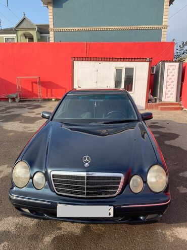 Mercedes-Benz: Mercedes-Benz E-Class (W210) sedan - Kuzov: 4 qapılı sedan, tünd mavi — 2