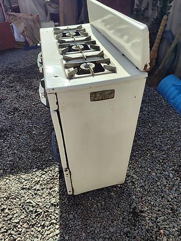 Кухонные плиты и варочные поверхности: Газовая, Механическое, Напольная, Б/у, Полная оплата — 3