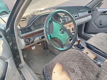 124 e500: Mercedes-Benz W124: 1992 г., Механика, Седан — 3