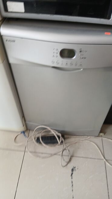 Divan və kreslo dəstləri: Divan, Divan, Bazalı — 18