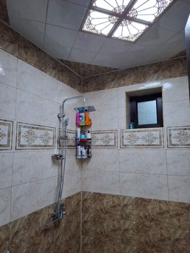 Həyət evləri və villaların satışı: Satılır: həyət evi - Plan: 3 otaq, ayrıca mətbəx, sanitar qovşağı; — 9