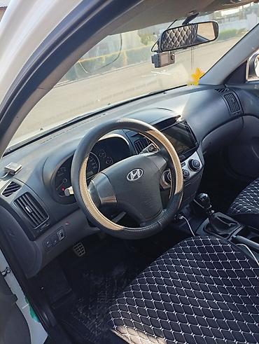 e53 amg: Hyundai Elantra: 2018 г., 1.6 л, Механика, Газ, Седан — 10