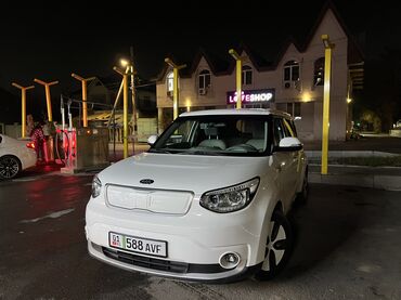 Kia: Kia Soul: 2018 г., 0.8 л, Автомат, Электромобиль, Хэтчбэк — 1
