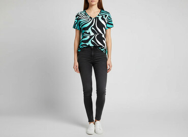 wow t shirty: Women`s T-shirt, size L